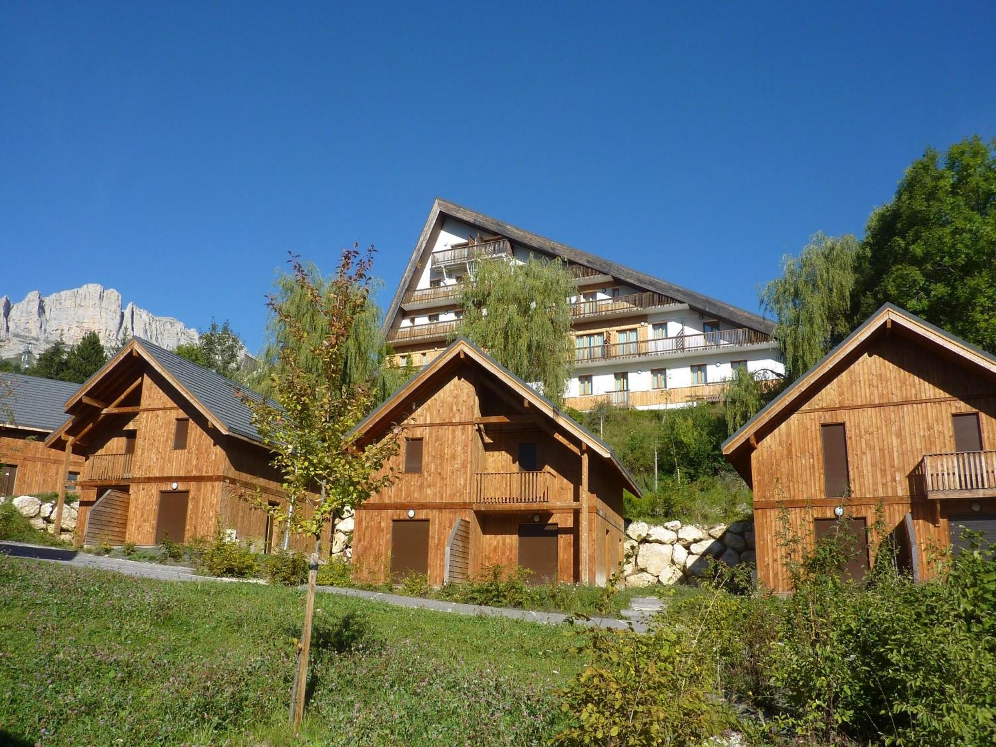 Chalet With Shuttle Bus To The Ski Lift Apartment Gresse-en-Vercors